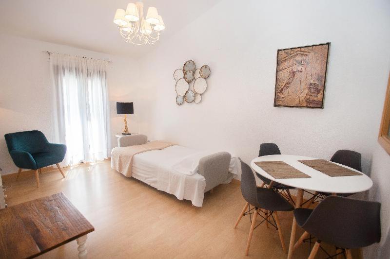 Apartamentos Soho Boutique Plaza Mayor Caceres Room photo